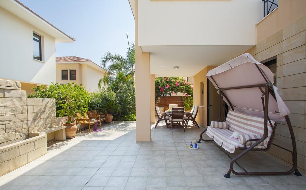 Villa Enalos 37 보로클리니 외부 사진